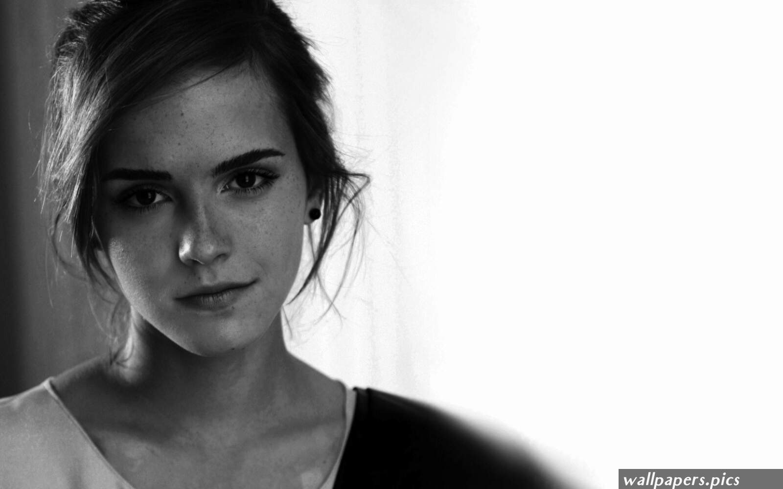 emma watson wallpaper | Wallpapers.Pics